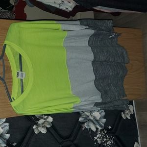 PiNK long sleeve shirt